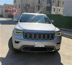 جيب جراند شيروكي